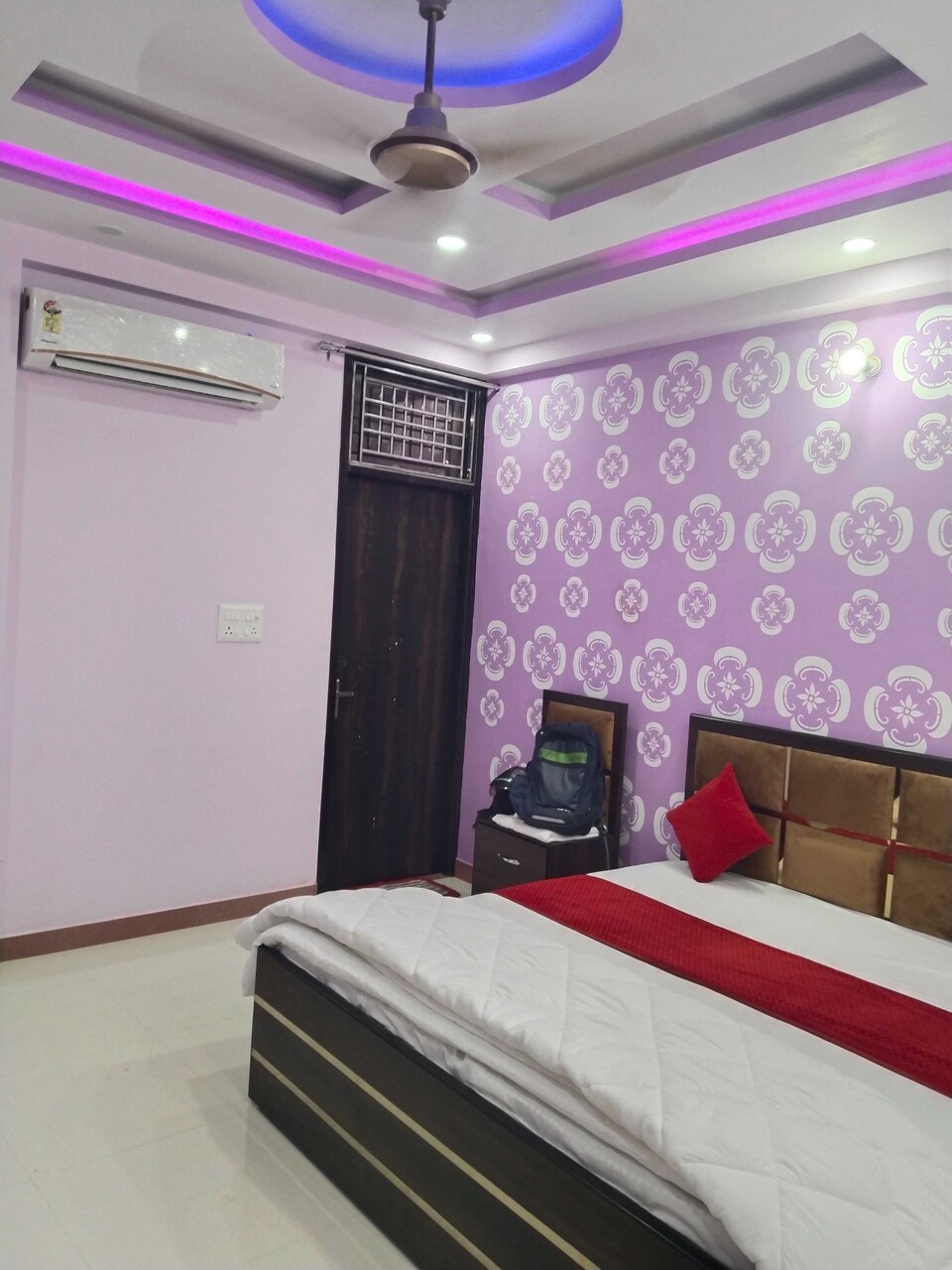 POP 81779H S. L. G  Hotel, Barra Kanpur, Kanpur
