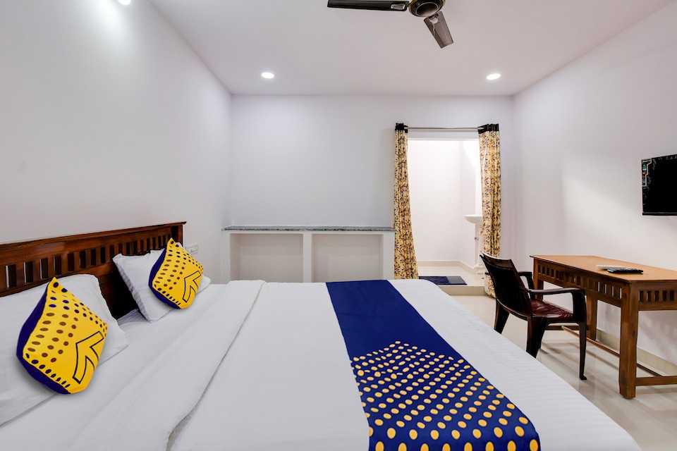 Hotel O HILLS LAND, Nakkalagutta Hanamkonda Warangal, Warangal
