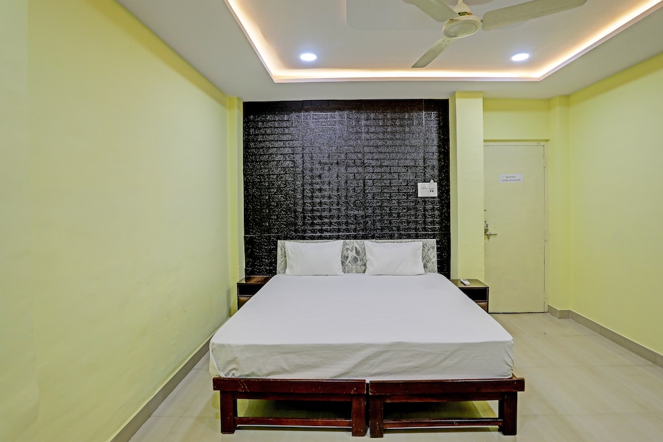 Hotel O Glassy, Bhilai, Bhilai