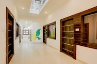 Collection O Khajuraho Central