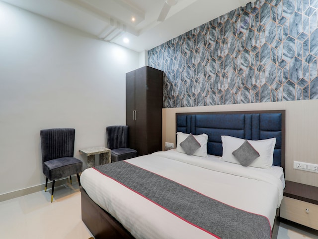 Townhouse Hotel Rama