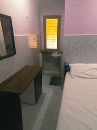 SPOT ON Sri Krish Hotel