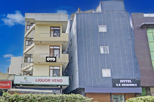 OYO Flagship Tom & Jerry Stay