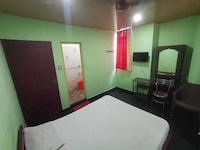 SPOT ON Vazhakkala Residency