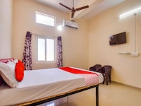 Hotel O G7 Residency 