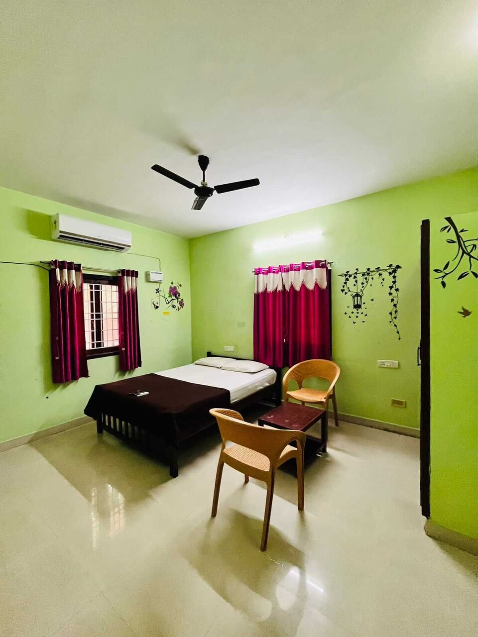 POP HOME 81823K Sk Residency , OMR Chennai, Chennai