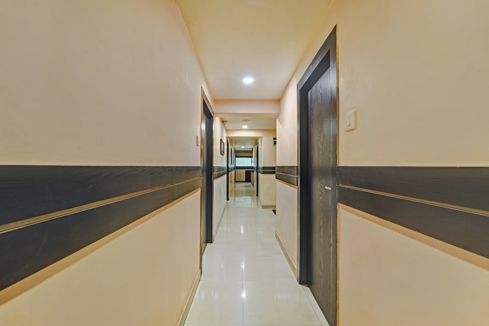 HOTEL SRI GANESH JI, Dhanbad, Dhanbad