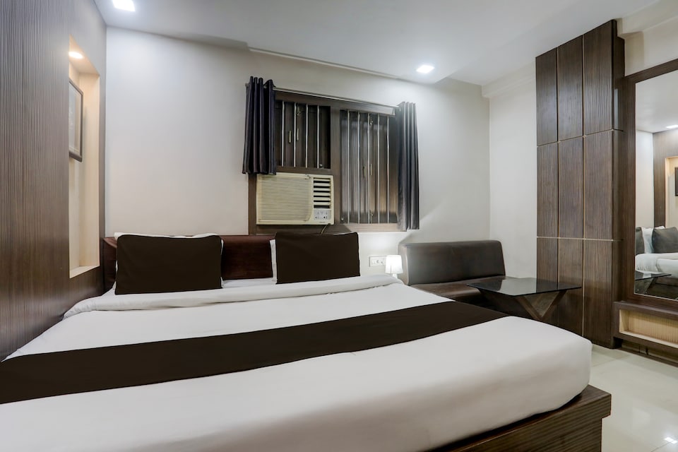 Collection O Bank More Dhanbad Formerly Hotel Sri Ganesh Ji, Dhanbad, Dhanbad