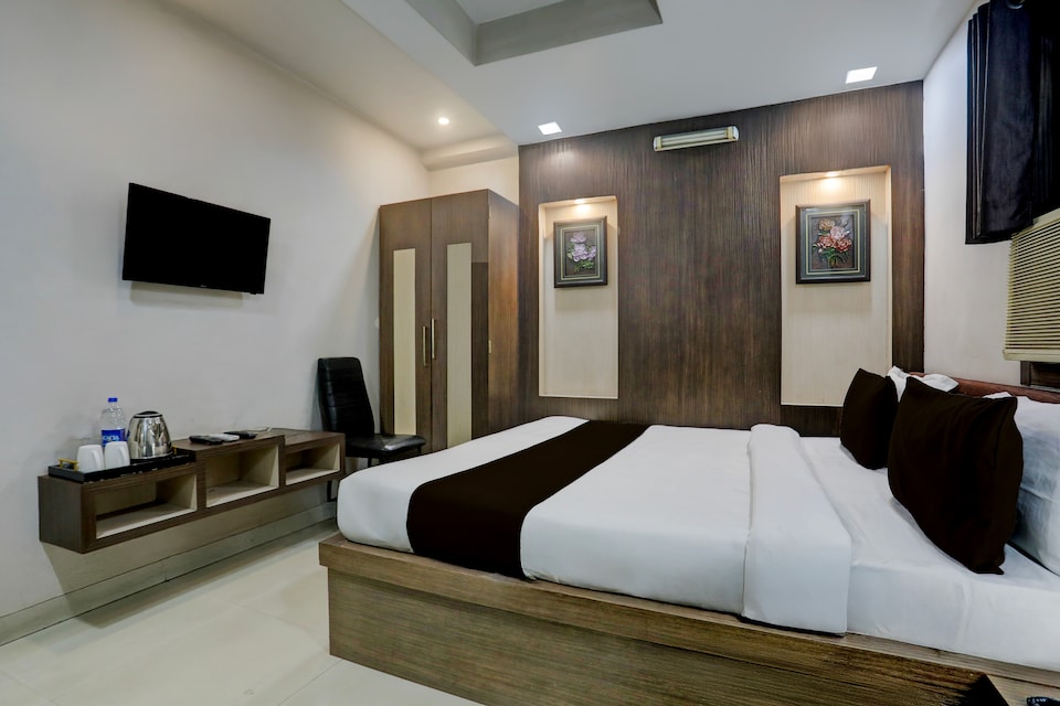 Collection O Bank More Dhanbad Formerly Hotel Sri Ganesh Ji, Dhanbad, Dhanbad