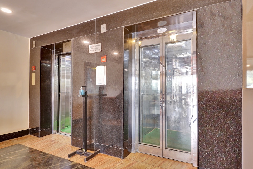 Hotel O Udayee International Hotel , Transit Tirupati, Tirupati