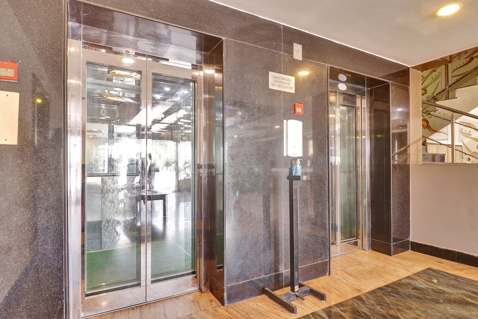 Hotel O Udayee International Hotel , Transit Tirupati, Tirupati