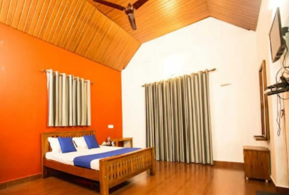 POP HOME 81825D Mountain Maverick Resorts Vagamon , Thekkady, Thekkady