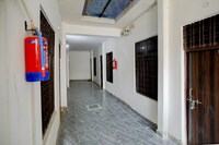 Hotel O Riddhi palace 