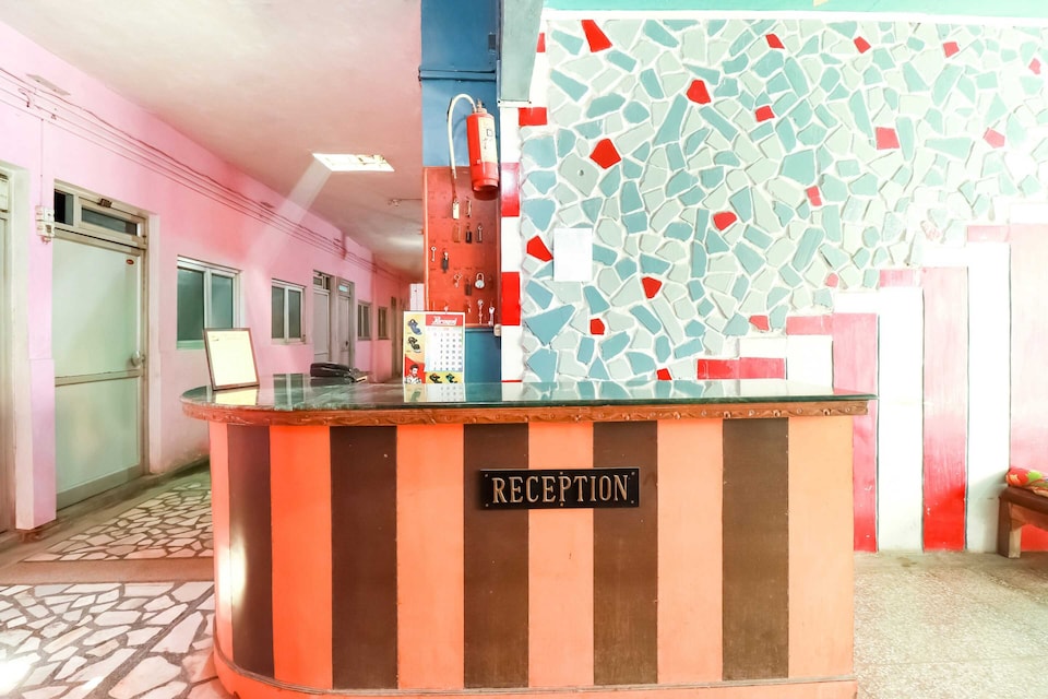 Hotel O Kasturi Sai Darbar, Jhansi, Jhansi