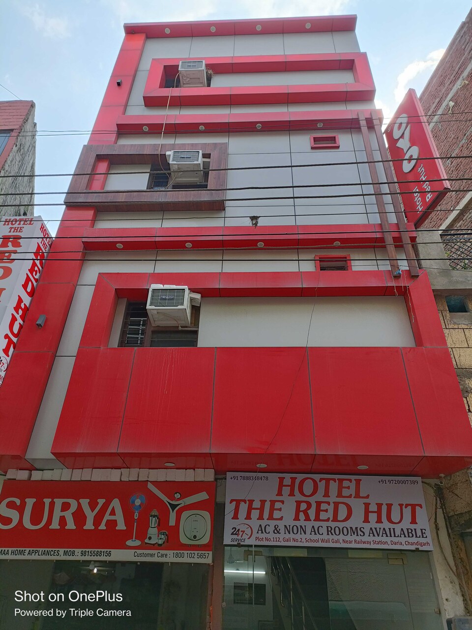 POP 81829A Hotel The Red Hut, Railway Station Chandigarh, Chandigarh