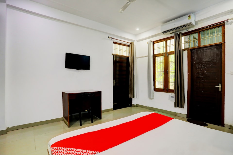Hotel O Virasat Guest House, Gomti Nagar Lucknow, Lucknow