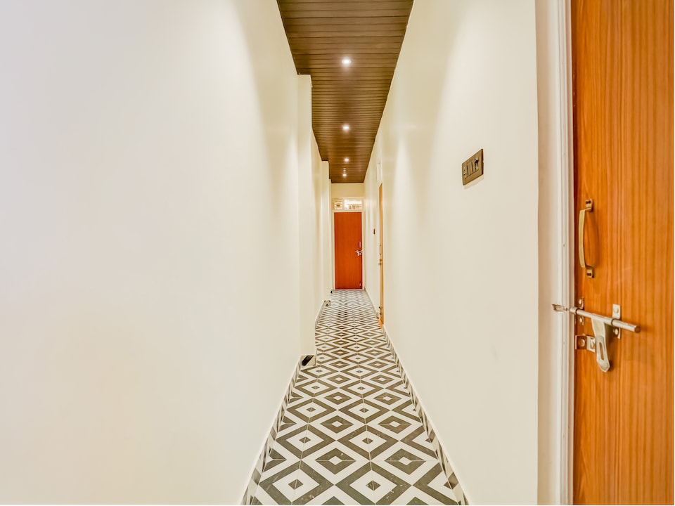 delhi majestic manor home stay, Lajpat Nagar Delhi, Delhi