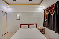 Hotel O Surya Dev Green Land Chokdi