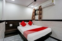 OYO Flagship Hotel Abode inn