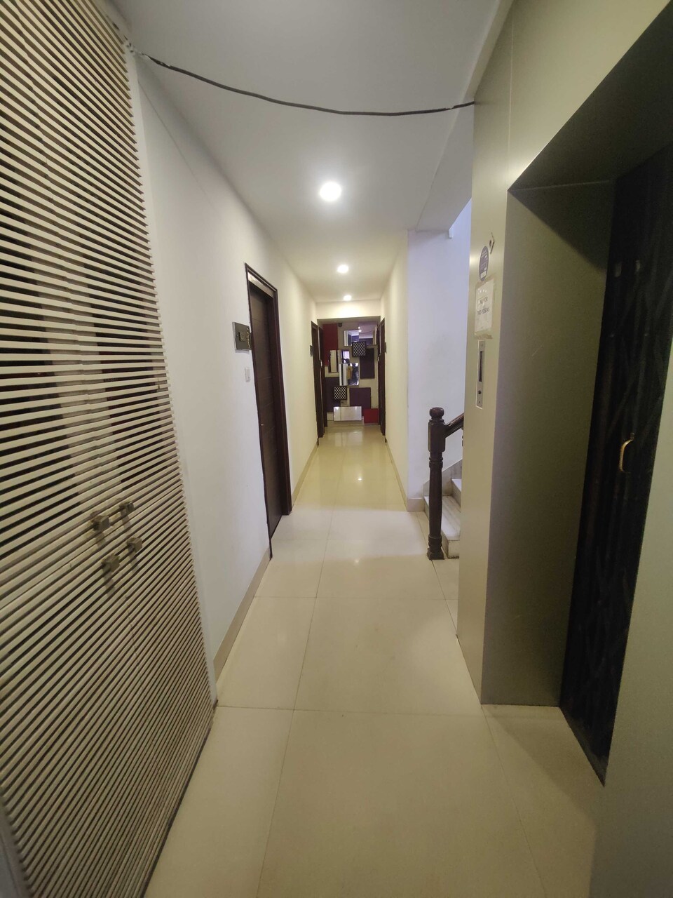 POP 81837D Hotel Sunshine Deluxe, Bus Stand Nagpur, Nagpur