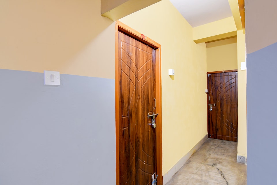 Hotel O Joy Maa Tara Hotel & Restaurant, VIP Road Kolkata, Kolkata