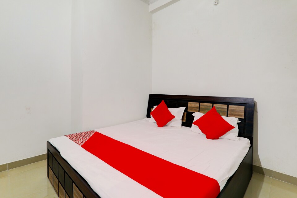 OYO Flagship Shine Hotel, Faizabad Road, Lucknow