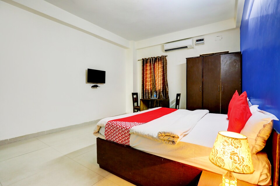 Hotel O Shakun Palace, Indirapuram Ghaziabad, Ghaziabad