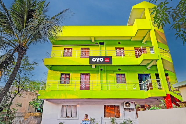 Super Hotel O Khushi Guest House