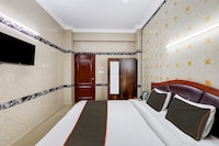 Hotel O Pearl View Residency