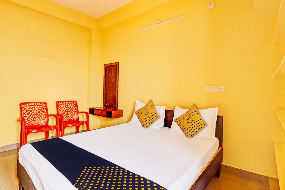 OYO Hotel Akruthi Grand, LB Nagar-Uppal, Hyderabad
