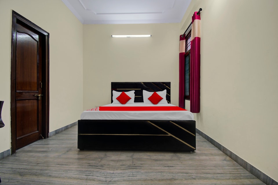  HOTEL O PINK HEAVEN, Jaipur Airport, Jaipur