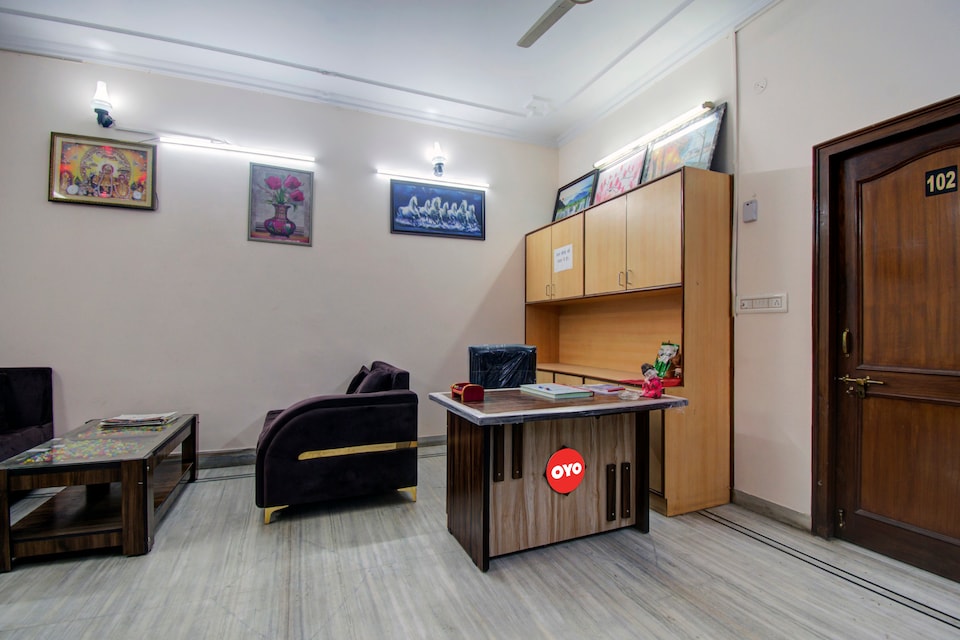  HOTEL O PINK HEAVEN, Jaipur Airport, Jaipur