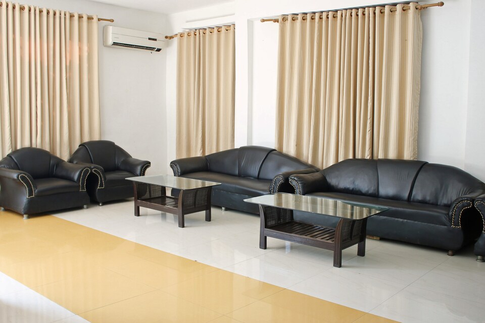 OYO Premium 006 Hill View Resort, Dhikuli Ramnagar, Corbett-Ramnagar