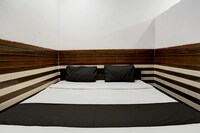 Hotel O Midtown Guest House