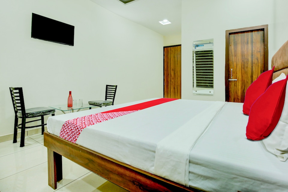 OYO Flagship Hotel Sunset View, Ludhiana Railway Station, Ludhiana