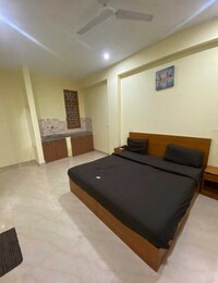 OYO Flagship Hotel Chhattarpur Inn