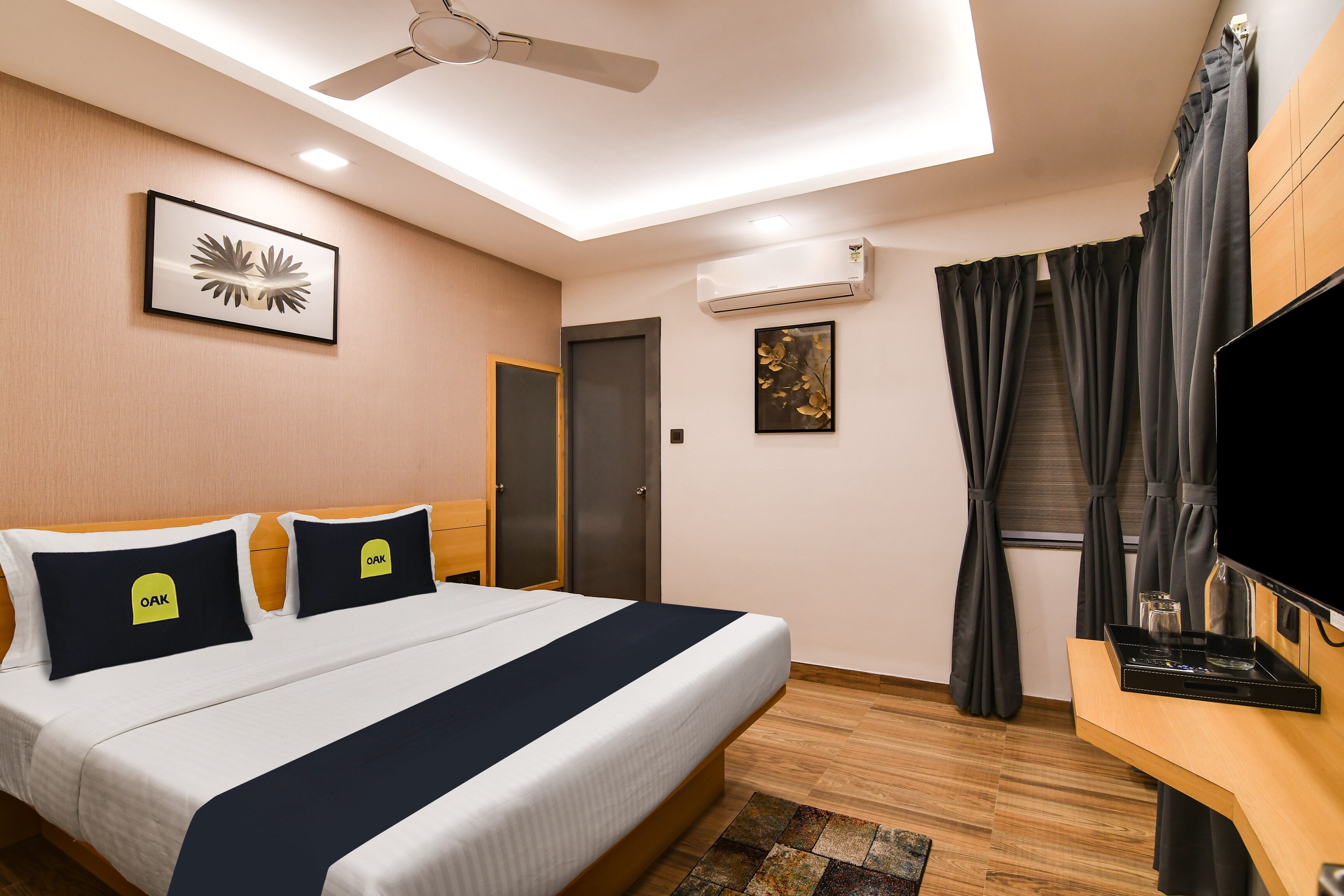 Townhouse Oak Hotels in Badambadi Private Bus Station, Cuttack Starting