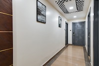 Townhouse Oak Ecstasy