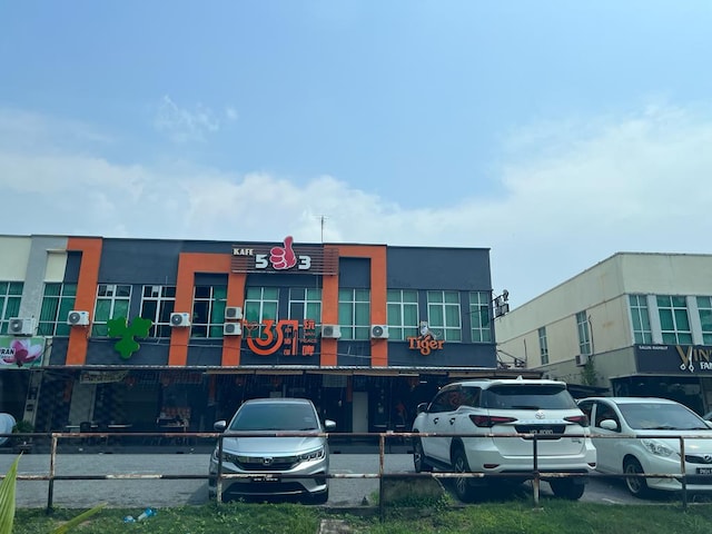 OYO 90866 Rakyat Inn 