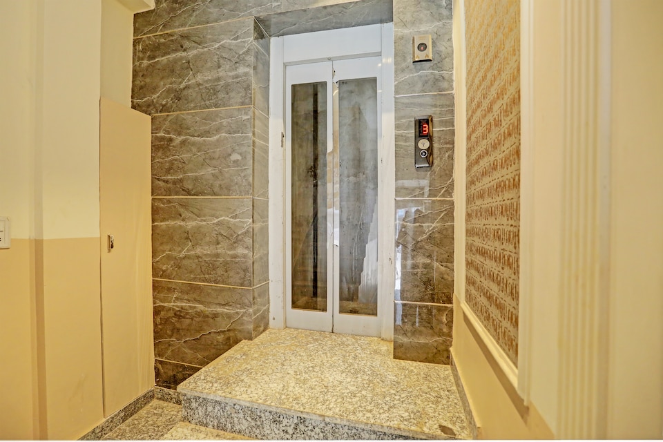 Hotel O Krishna Inn, Ghaziabad City, Ghaziabad