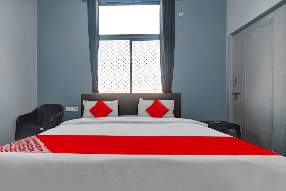 Hotel O Royal Palace, Jaipur Airport, Jaipur