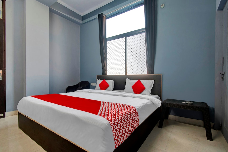 Hotel O Royal Palace, Jaipur Airport, Jaipur