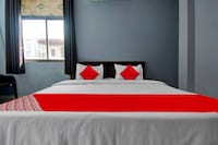 Hotel O Royal Palace