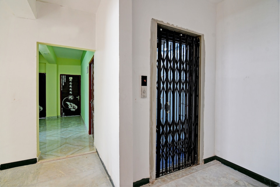 Hotel O The Blue Pearl Hotel, Rajarhat Kolkata, Kolkata
