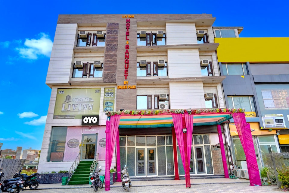 Collection O Liv Inn, Noida City, Noida