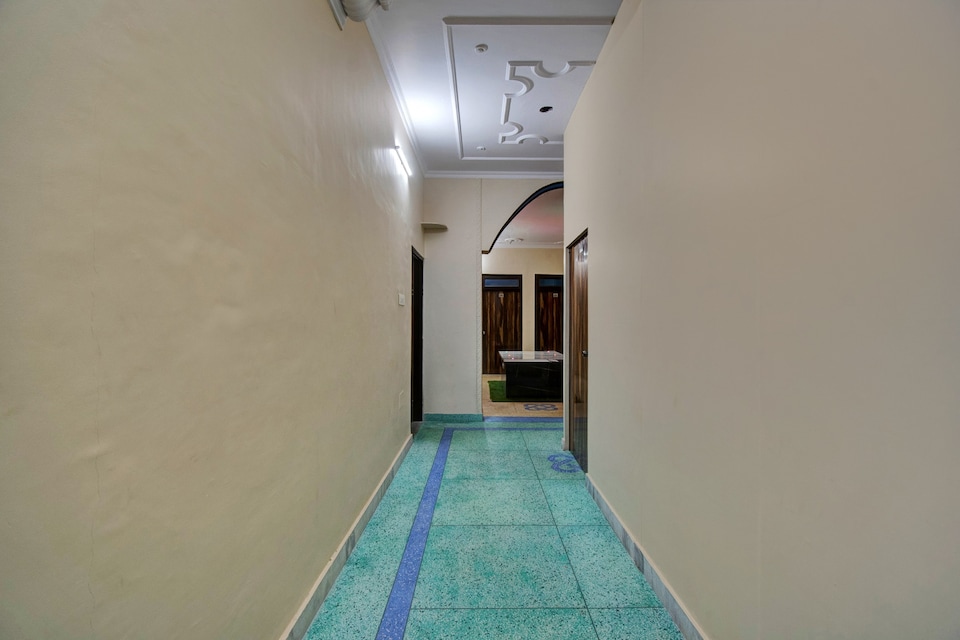 Hotel O The Legent Hotel, Jaipur Airport, Jaipur