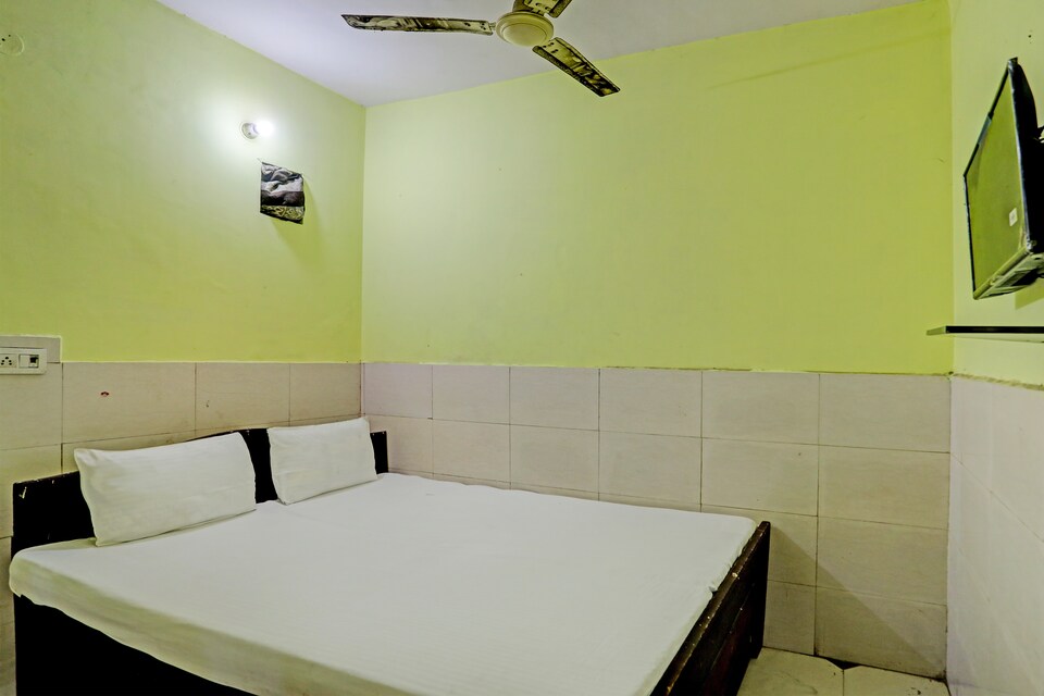 OYO Hotel Morning Star, Faridabad, Faridabad