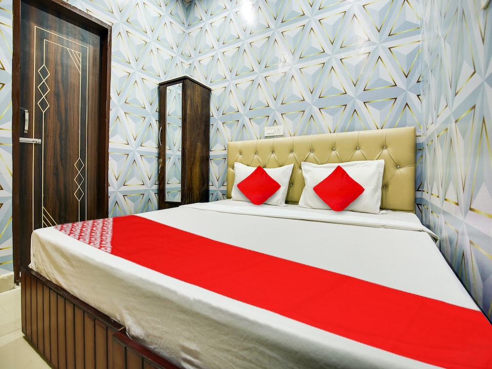 Hotel O Cash, Mohali, Mohali