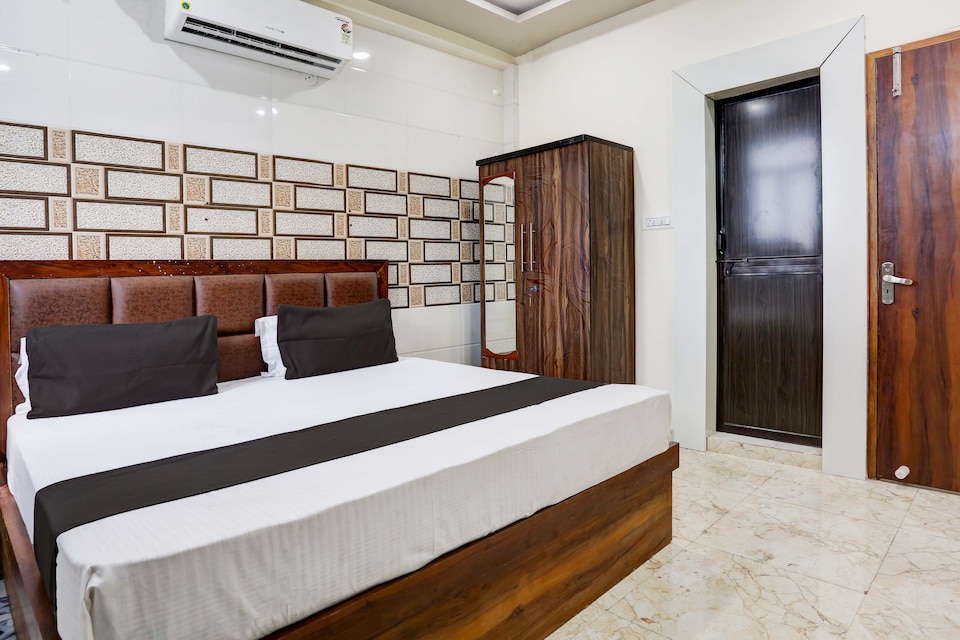Hotel O Fort Inn, Kanpur City, Kanpur