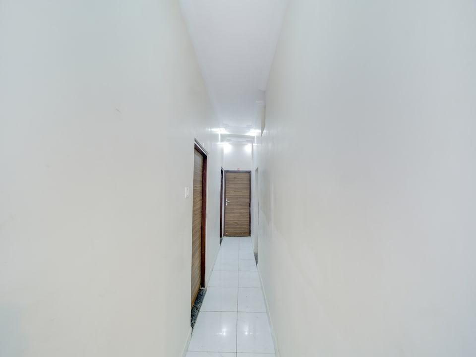 Hotel O Relax Inn, MP Nagar Bhopal, Bhopal